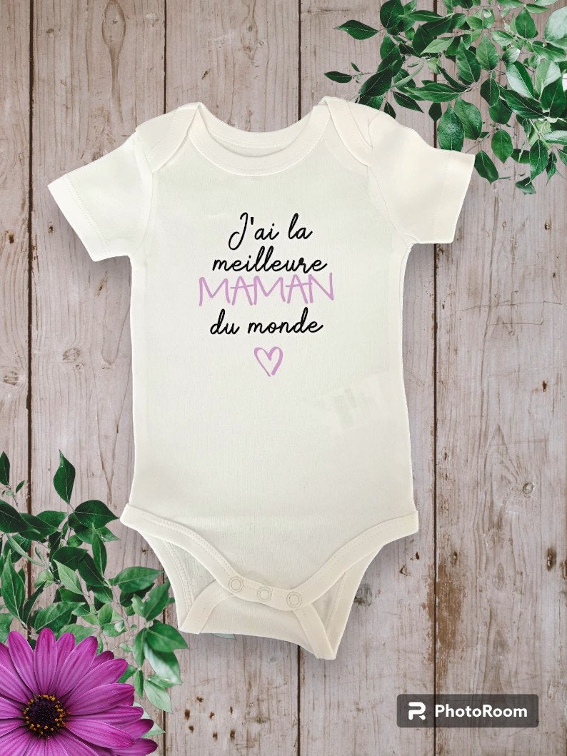 Bodys de bebé unisex personalizados Tengo la Mejor MAMÁ del Mundo o con la palabra que tú elijas TATA, ABUELA... Violet