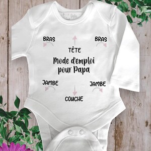 Bodie Body bébé Personnalisé Notice Pour PAPA ou par le mot de votre choix Parrain , marraine etc... rose claire