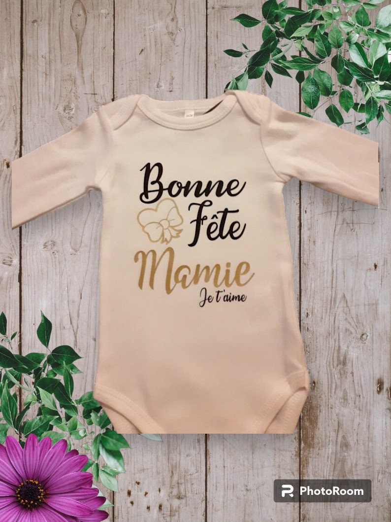 Personalized unisex baby bodysuits Happy Birthday DAD or the word of your choice Mom, grandma, etc. I love you and the first name of your choice OR