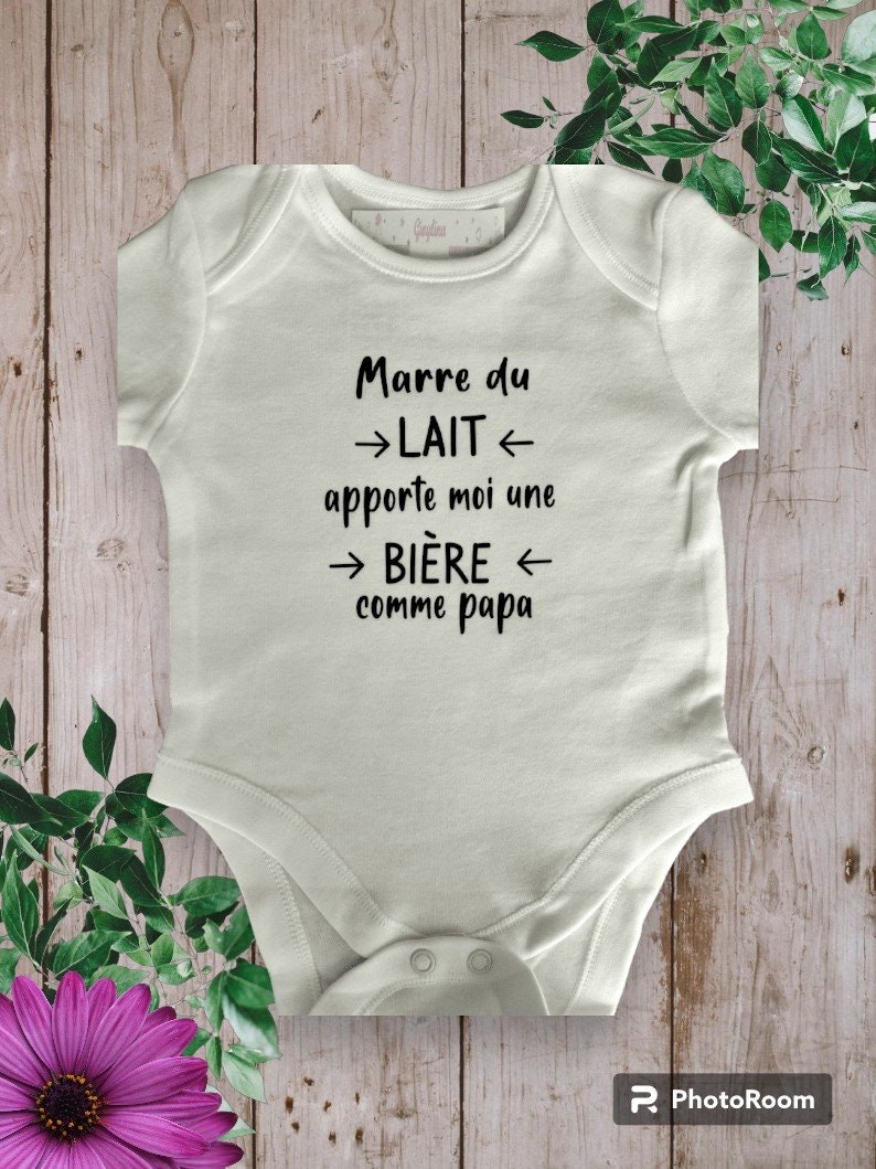 Bodie Body bébé Personnalisé Marre du Lait apporte moi une bière comme papa Possibilité de modifier le mot Papa par celui de votre choix Noir