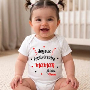 Body bébé ou T-shirt “Joyeux Anniversaire” personnalisé – Remplacez “Papa” par le mot de votre choix – Cadeau unique avec prénom
