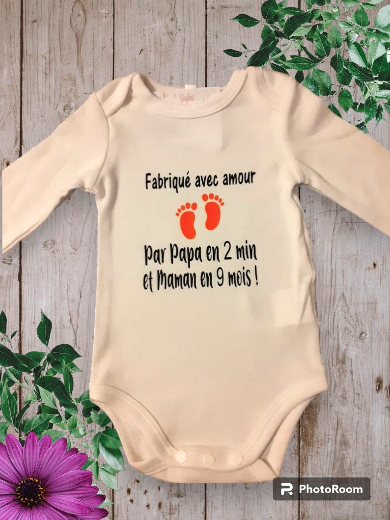 Bodie Body neonato personalizzato Fatto con amore da papà in 2 minuti e mamma in 9 mesi Orange