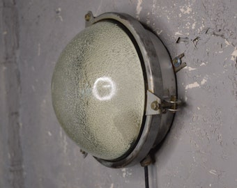 Vintage-Industrie-Fabrik-Wandlampe, runde Wandleuchte aus Metall mit Glas