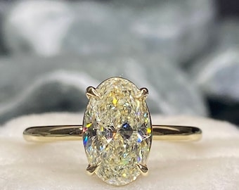 Oval cut diamond  ring,  engagement ring,  2 carat diamond