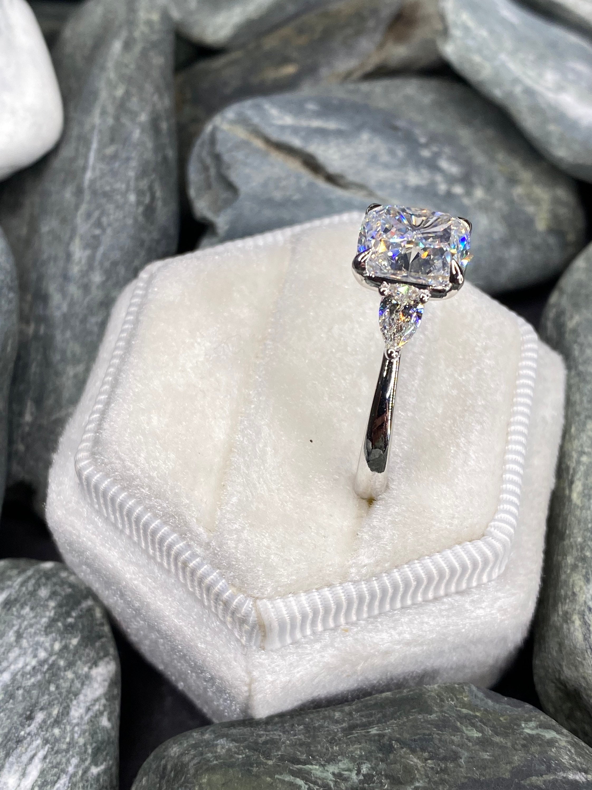 Cushion Cut Engagement Ring Diamond Ring - Etsy