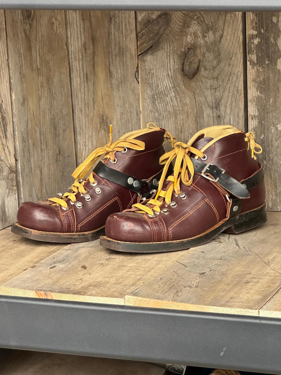 Retro Ski Boots Print main image 0