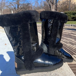 Inoli Mid Length Sheepskin Ugg like Winter Cold Weather Fur Black Boot