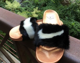 furry flip flops nike