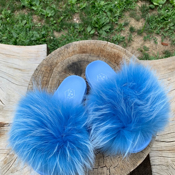 mens fur slides