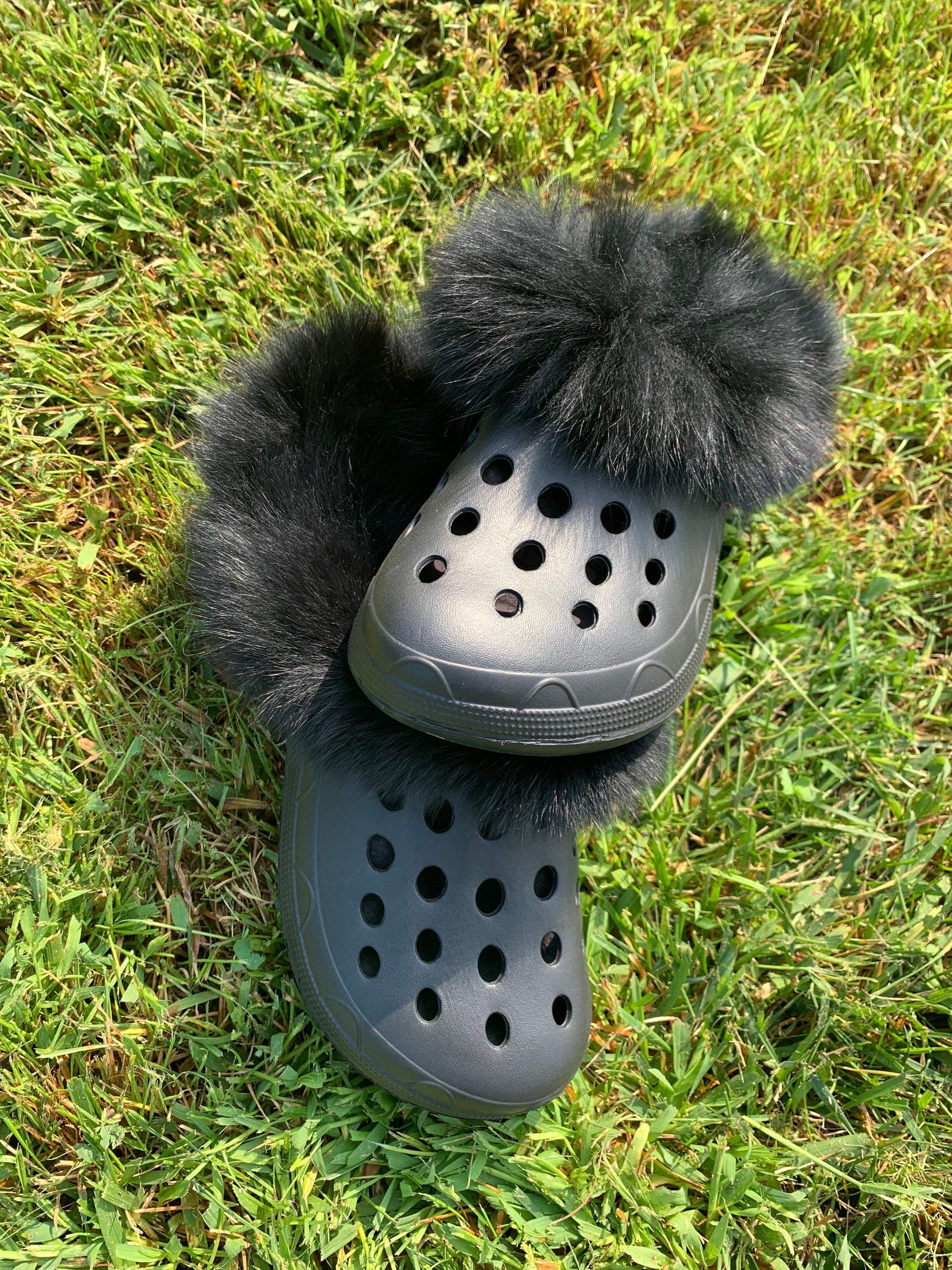 ✨Designer Custom Fur Crocs✨  Crocs fashion, Crocs, Women's crocs