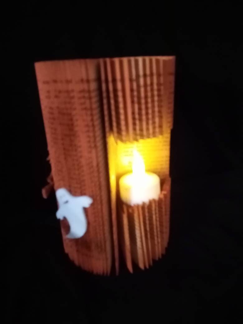 Bougie Halloween Livre Plié