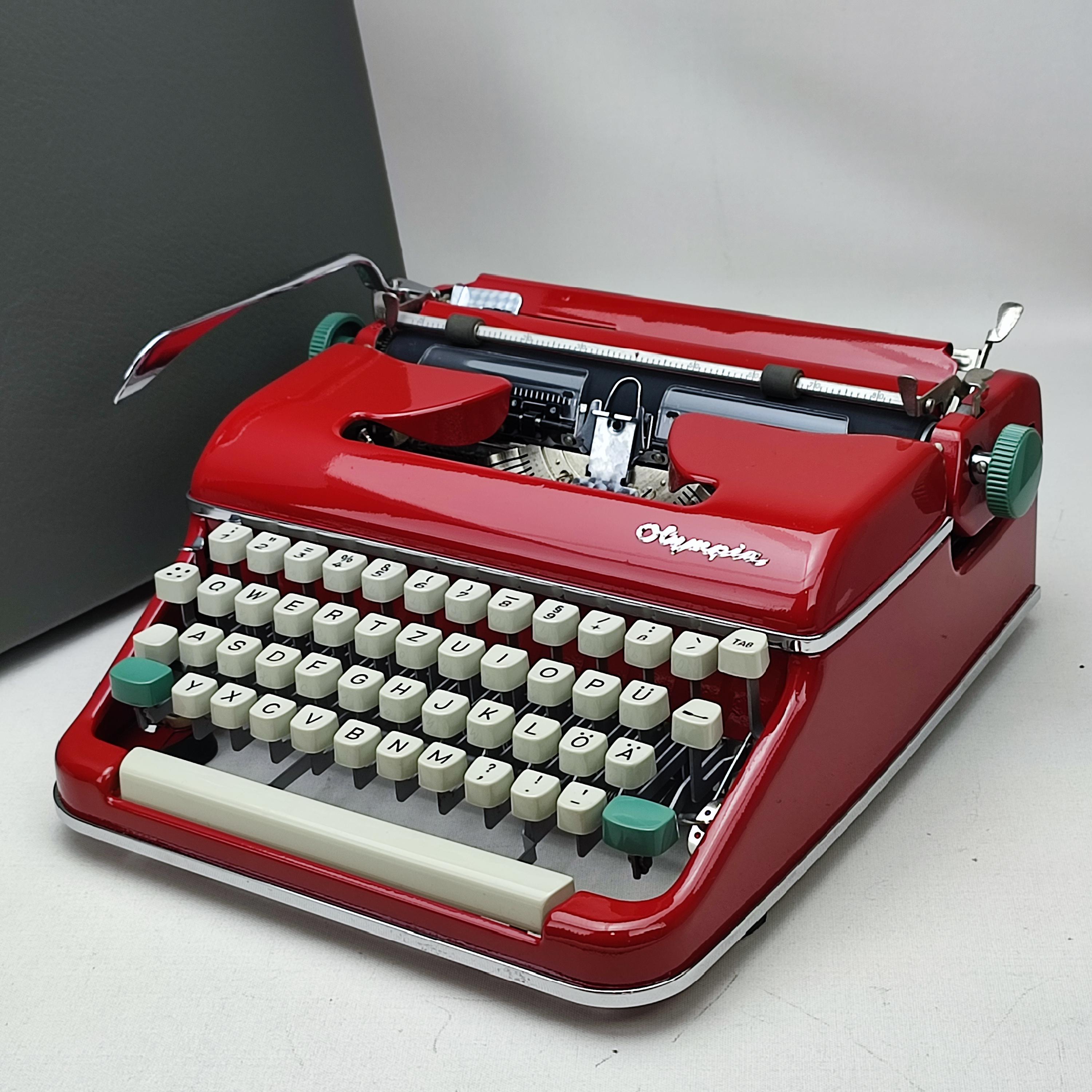 オリンピア SM5 実用ヴィンテージタイプライター、10ピカ書体の赤色