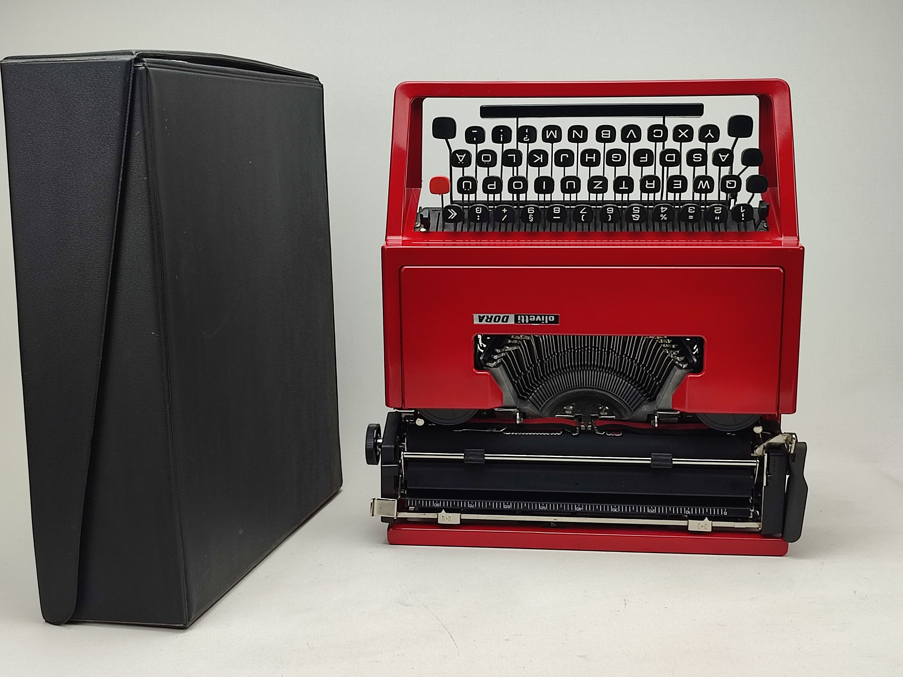 Olivetti Dora Typewriter - Etsy