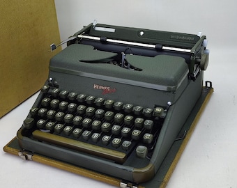 Hermes 2000 Working Vintage Typewriter, Swiss Antique Typewriter, Old Retro Typewriter, Typewriter Gift for Father, New Serviced Typewriter,