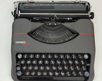 1947 Model Hermes Baby Working Typewriter, Ultra Portable Typewriter, New Functional  Typewriter, Birthday, Gift Serviced Vintage Typewriter