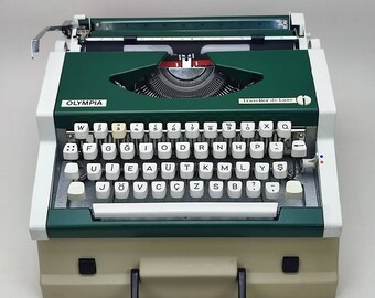 筆記体/スクリプト Olympia ワーキングタイプライター、ポータブル