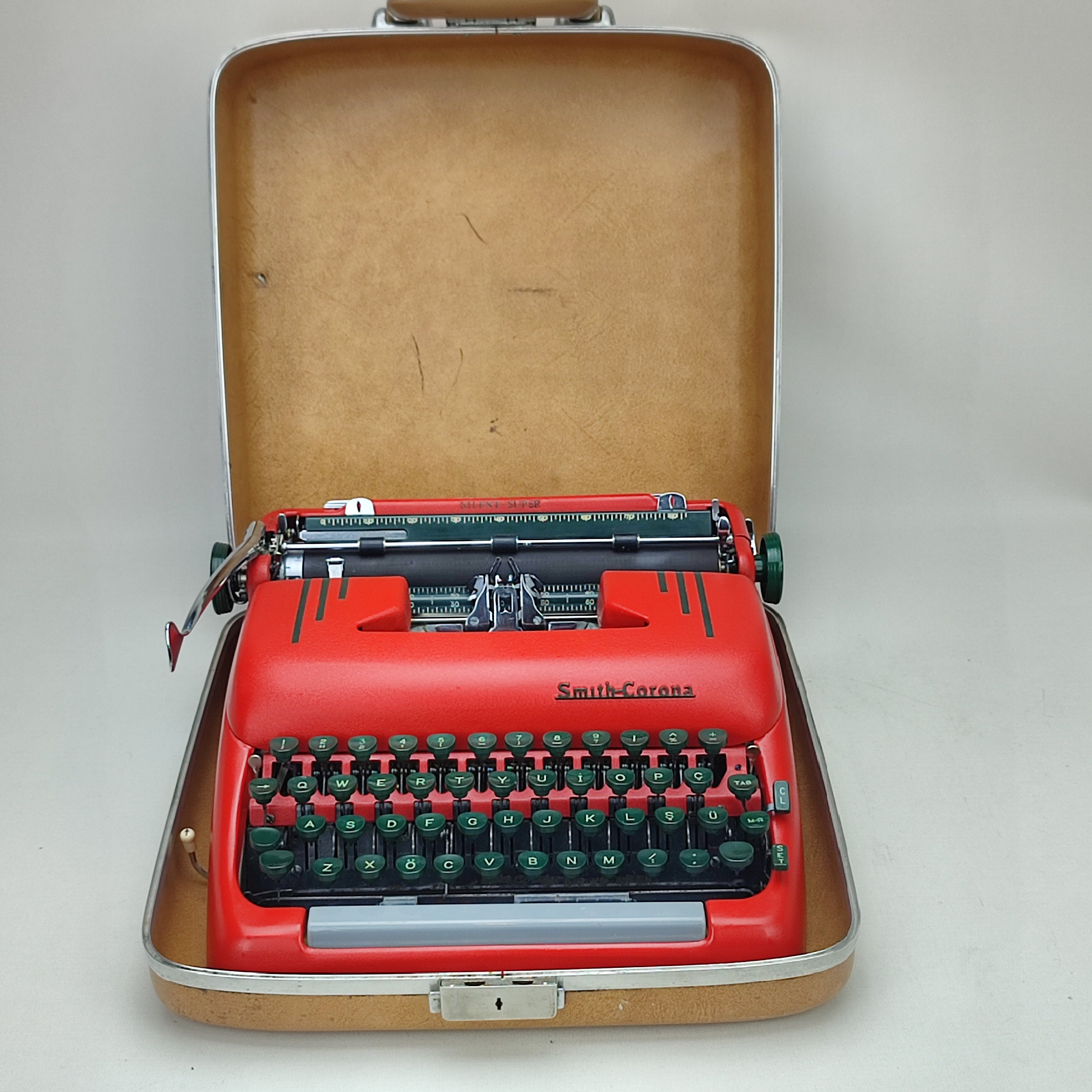 新発売*！スミス・コロナ サイレントスーパーワーキングタイプライター