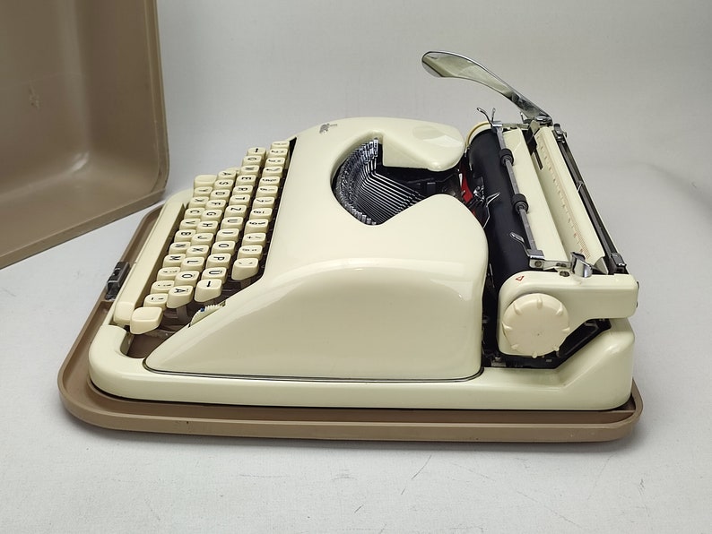 ABC West Germany Working Typewriter, Antique Beige Cream Machine ...