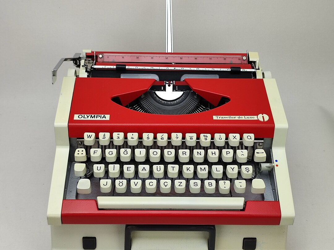 Cursive*! Handwriting Red Olympia Working Typewriter, İtalic Font ...