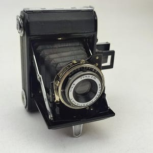 Zeiss Ikon Nettar Medium Format Folding Camera – Nettar Anastigmat 7.5cm f/4.5 Lens working 120 Film, 1940s Old Vintage Collectible Cameras