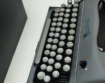 新品整備済み*！ラインメタル製タイプライター（ケース付き
