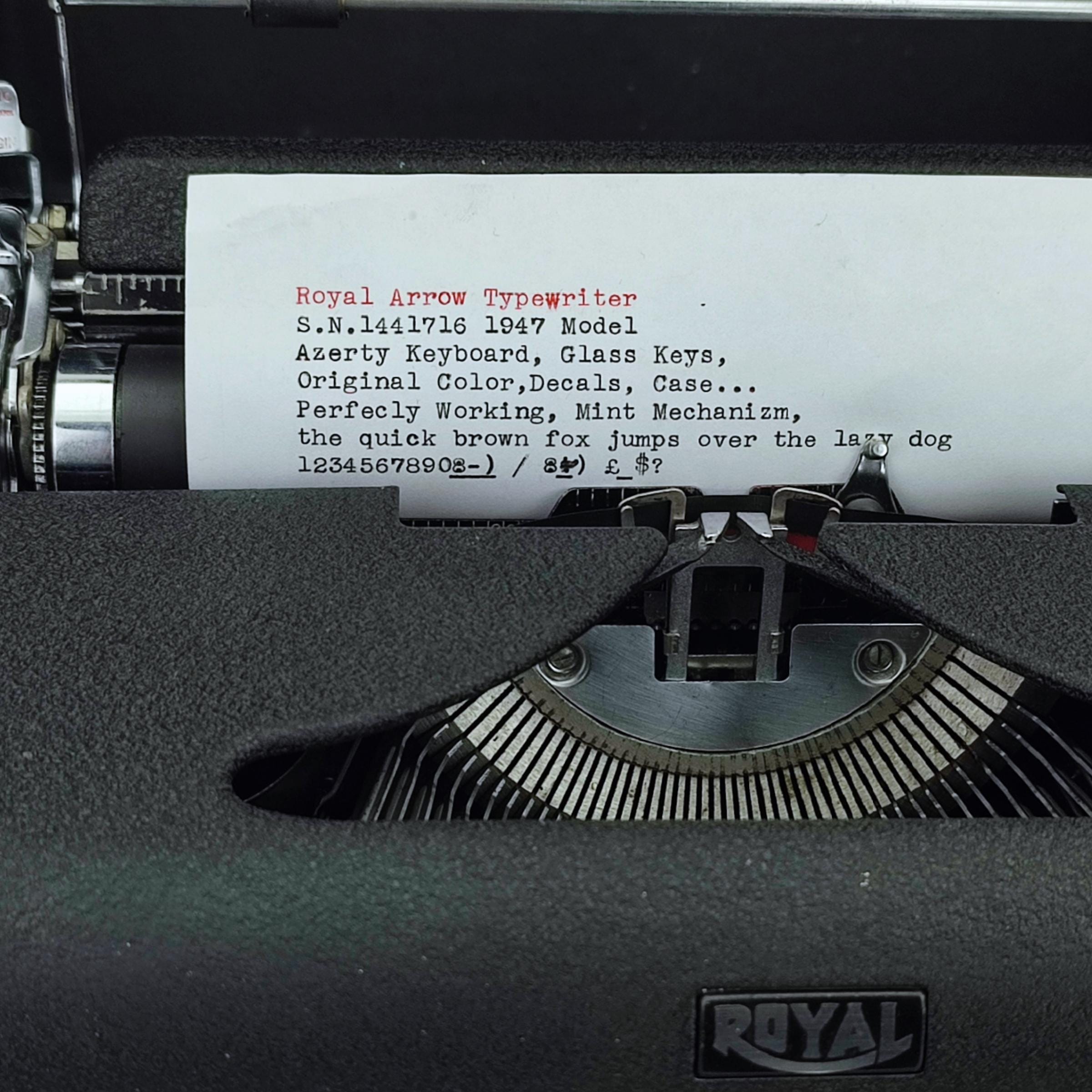 実働品　 ARROW ロイヤルタイプライター 1946年製 実働品 ROYAL ARROW ロイヤルタイプライター 1946年製 1946