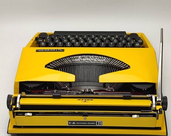 ADLER 社製 TIPPA　英文タイプライター 筆記体*！Adler Tippa ワーキングタイプライター、イタリック体