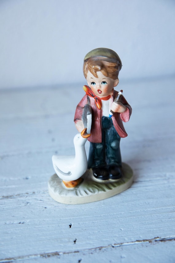 Hummel boy with goose deals