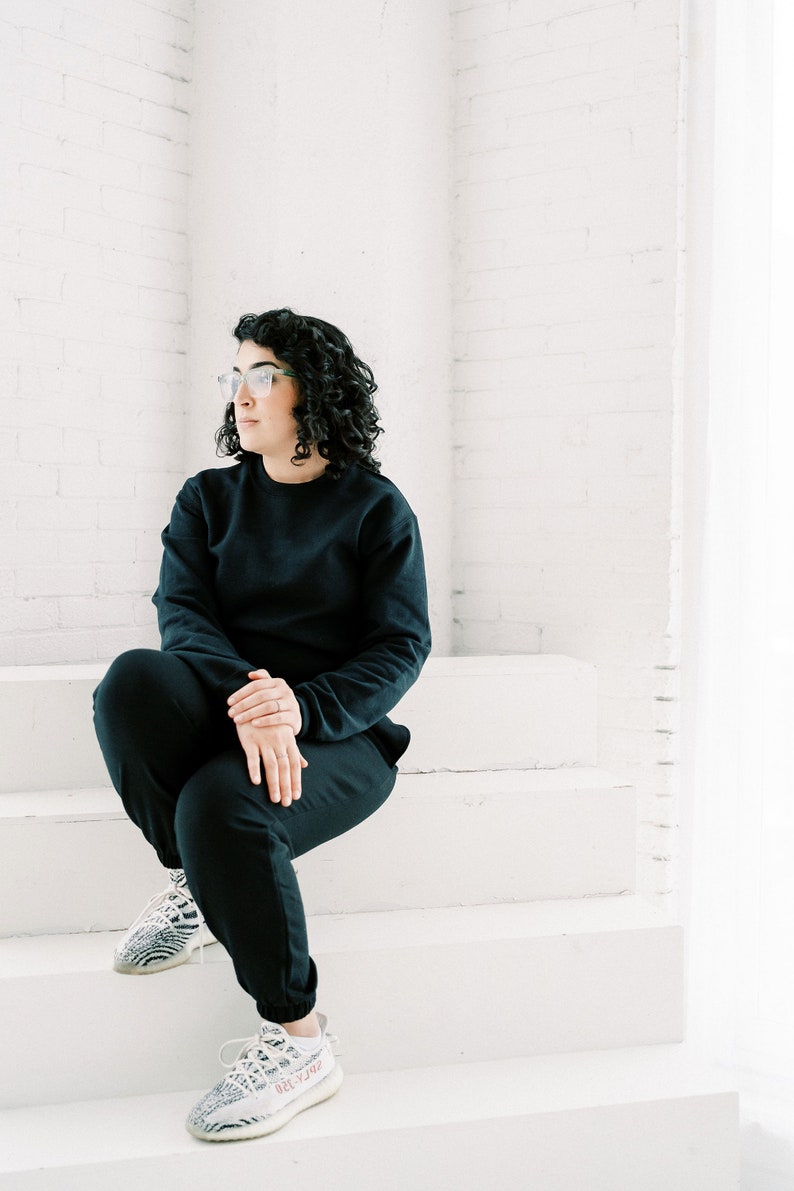 Custom Embroidered Mama Sweatshirt Custom Name Sweatshirt image 9