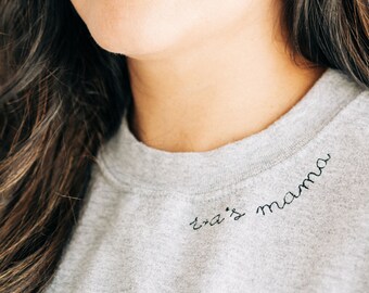 Custom Embroidered Mama Sweatshirt, Custom Name Sweatshirt, Gift for Mom,  Custom Mom Gift, Personalized Sweatshirt, New Mom Gift, Mama gift