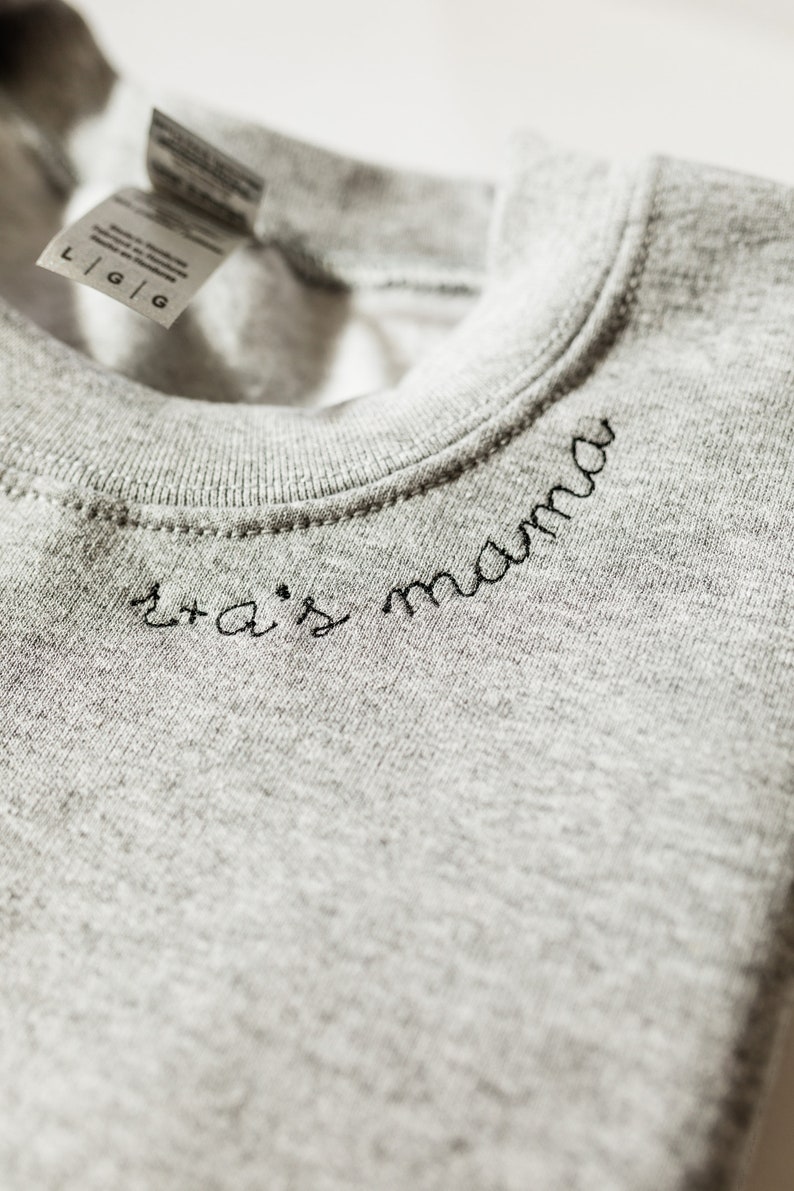 Custom Embroidered Mama Sweatshirt Custom Name Sweatshirt image 4