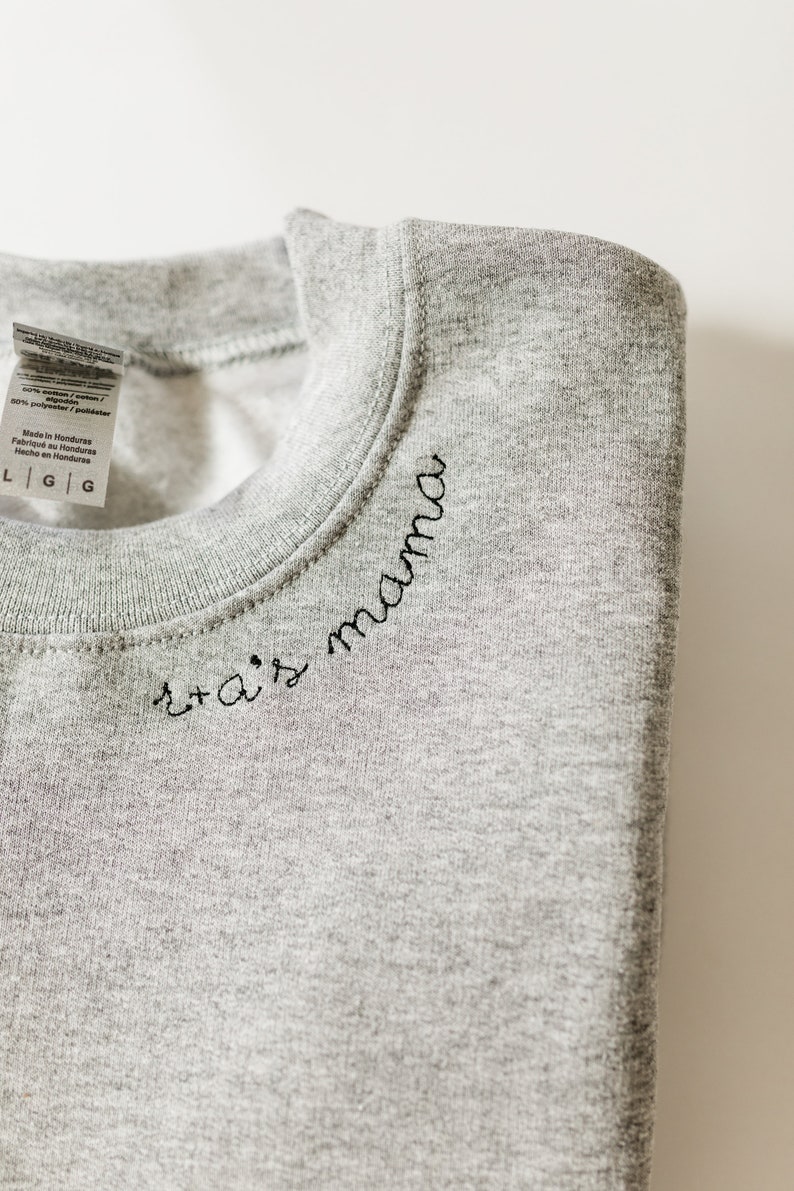 Custom Embroidered Mama Sweatshirt, Custom Name Sweatshirt, Gift for Mom, Custom Mom Gift, Personalized Sweatshirt, New Mom Gift, Mama gift Grey