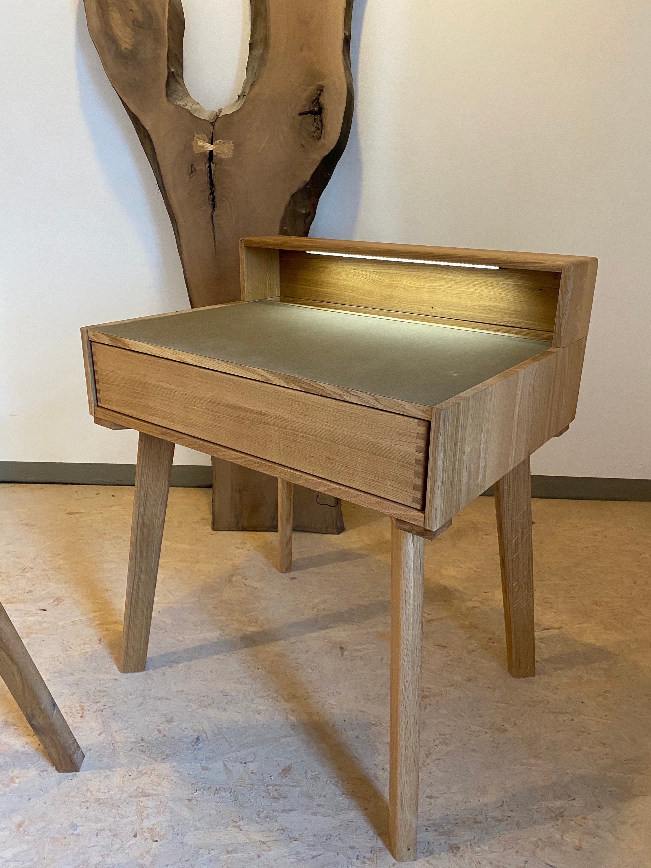 Secretary Desk for sale 98 ads for used Secretary Desks