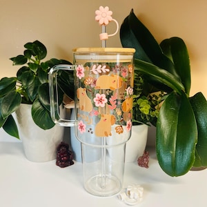 Glazen beker van 40 oz met handvat, capibarakop, kawaii capibara-ijskoffiebeker, capibara-bloemenbeker, schattige lentebeker, virale glazen beker