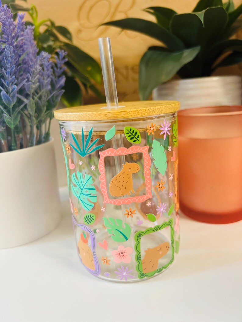Cute Capybara Glass Mug 15oz, Floral Capybara Coffee Mug with Bamboo Lid and Straw, Aesthetic Glass Mug, Cozy Drinkware Gift bild 4