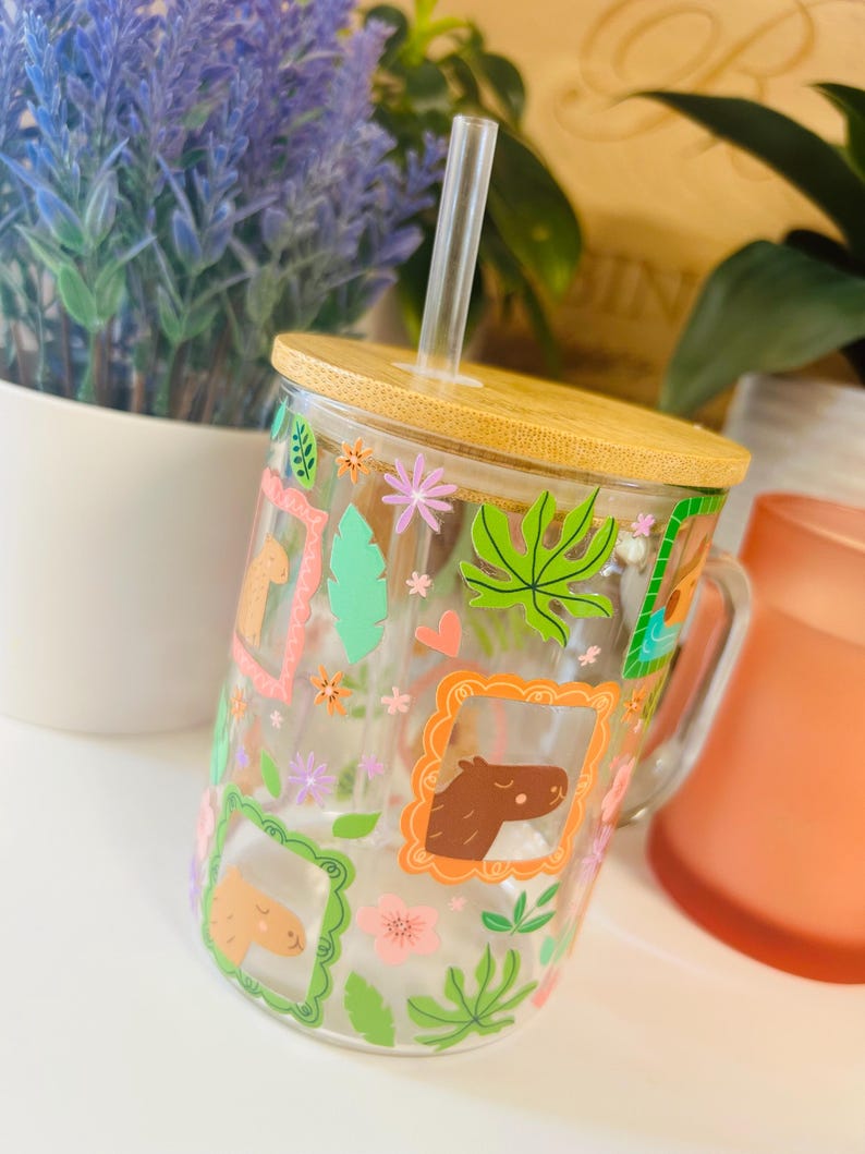 Cute Capybara Glass Mug 15oz, Floral Capybara Coffee Mug with Bamboo Lid and Straw, Aesthetic Glass Mug, Cozy Drinkware Gift bild 5