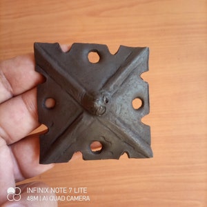 Dieci (x10) chiodi di ferro a testa quadrata grande