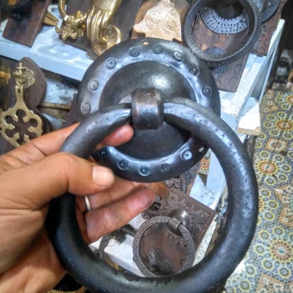 Big Size Ring Shape iron Door knocker.Handmade Wrought Iron Pulls For Antique  House Entry Gate.