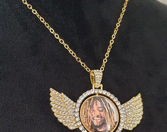 Personalized GOLD SINGLE SIDED (One Photo) Diamond Encrusted Angel Wings Photo Necklace Pendant Gift Box