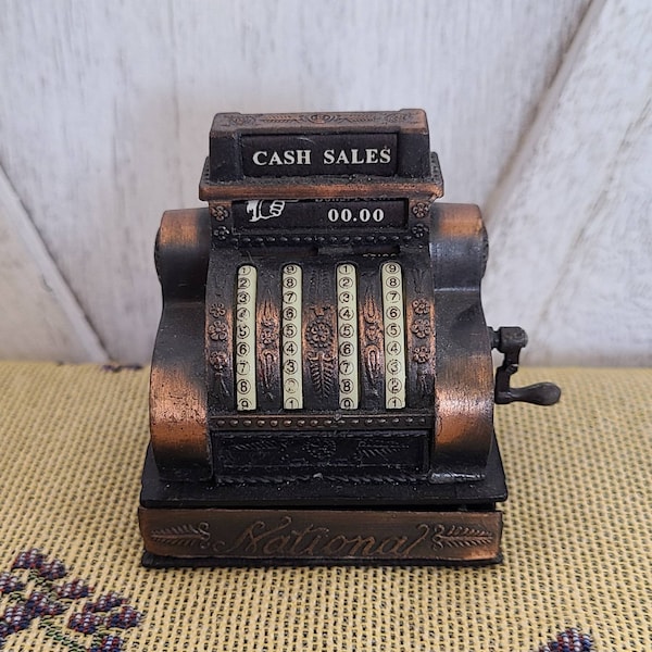 Vintage Cast Metal Cash Register Pencil Sharpener.