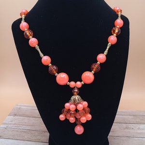 Vintage Beaded Necklace.