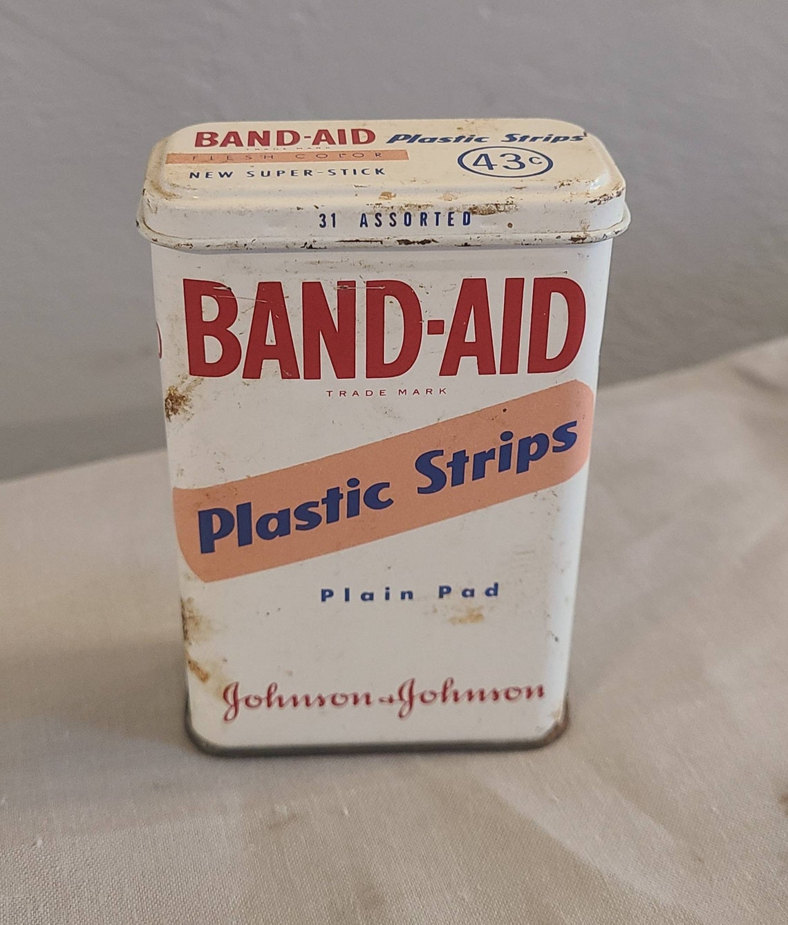 Vintage Bandaid Metal Fliptop Box. Etsy
