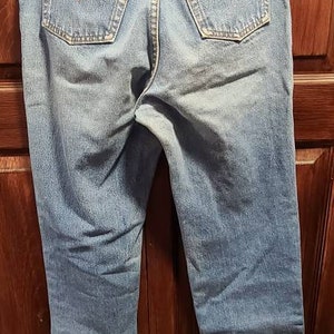 Vintage Levis 501 Jeans. image 2