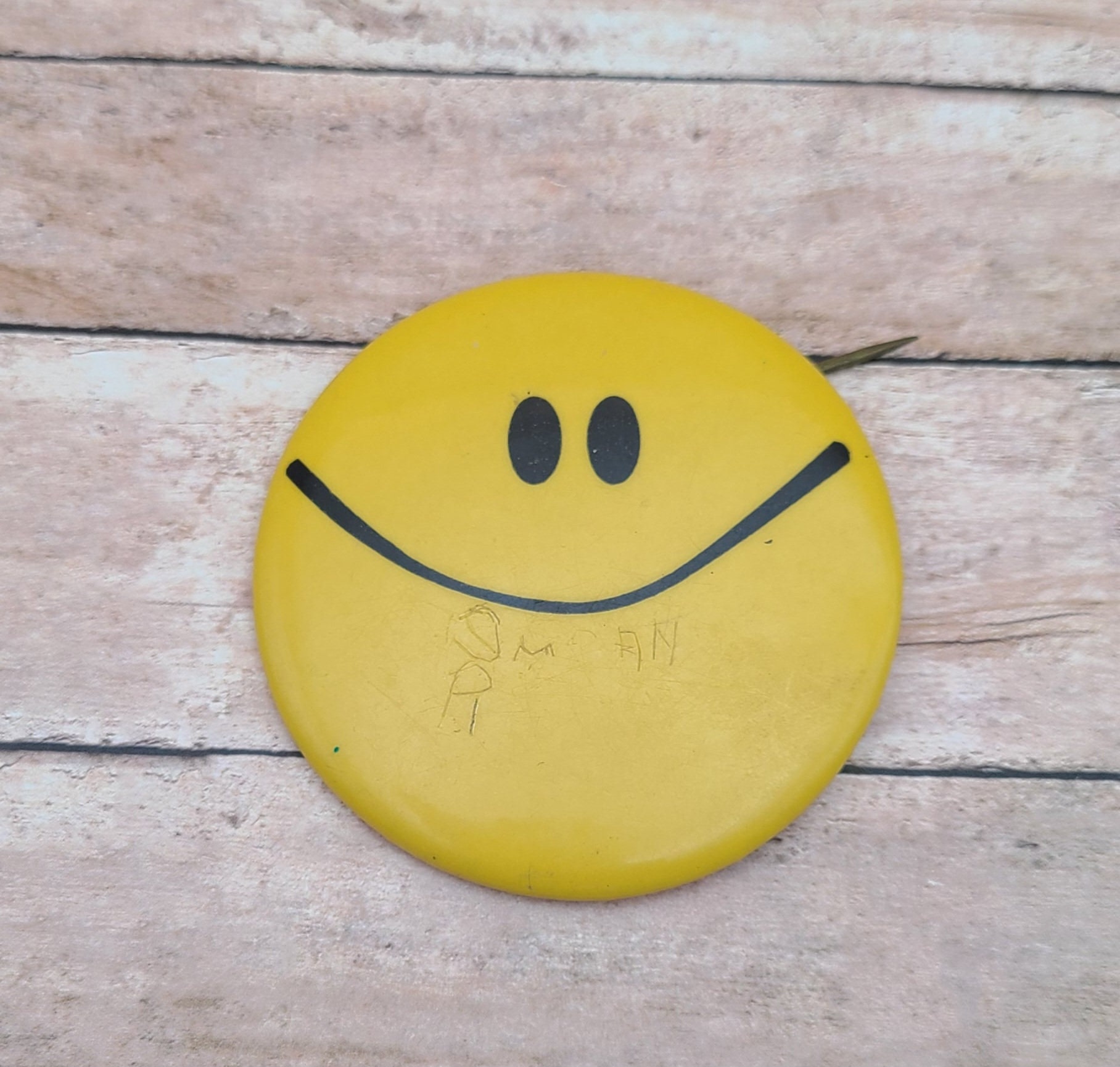 Vintage Smiley Face Lapel Pin - Etsy