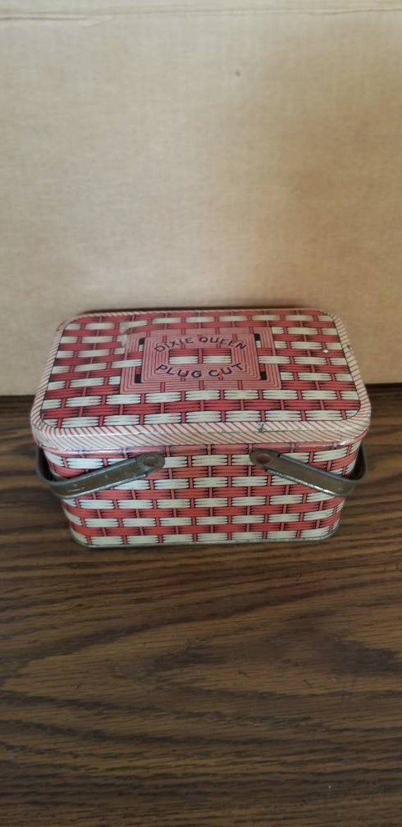 Vintage Dixie Queen Plug Cut Tobacco Tin