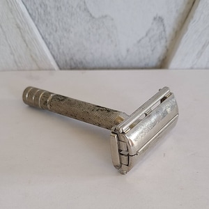 Vintage Gillette Mens Razor