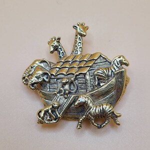 Vintage Noahs Arch Pin