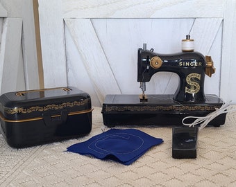 Vintage Singer Kids Sewing Machine