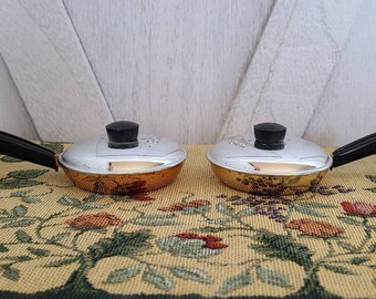 Vintage Frying Pan Salt and Pepper Shakers.
