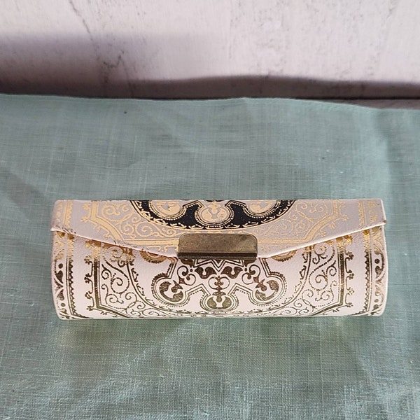 Lipstick Carousel Etsy